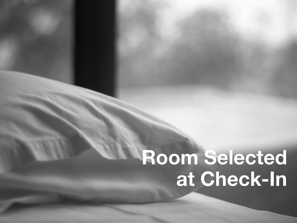 Auberge De La Place Royale Montreal Room photo