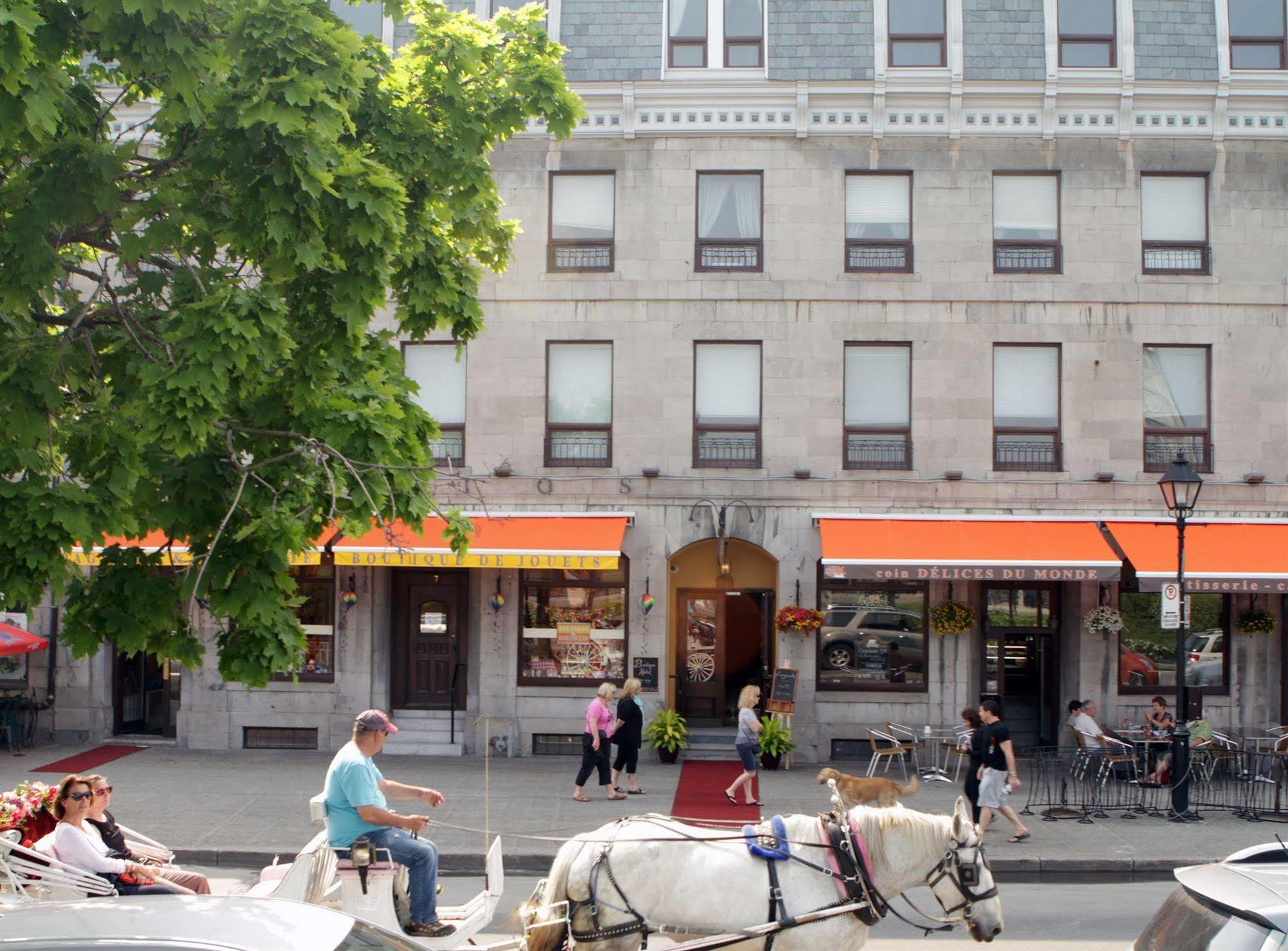 Auberge De La Place Royale Montreal Exterior photo