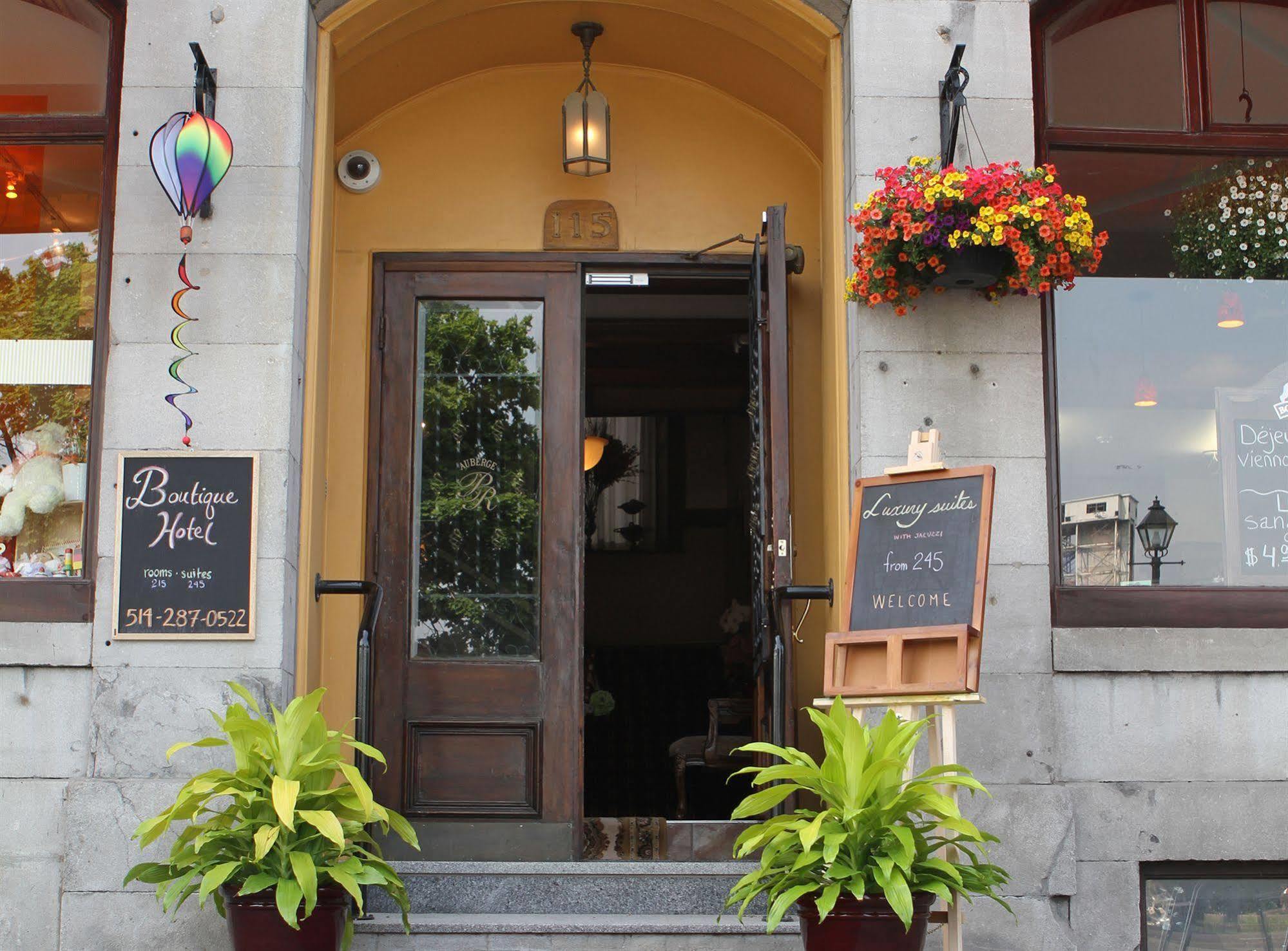 Auberge De La Place Royale Montreal Exterior photo